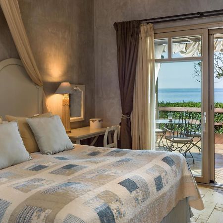 Six Keys Hotel Afissos Eksteriør billede